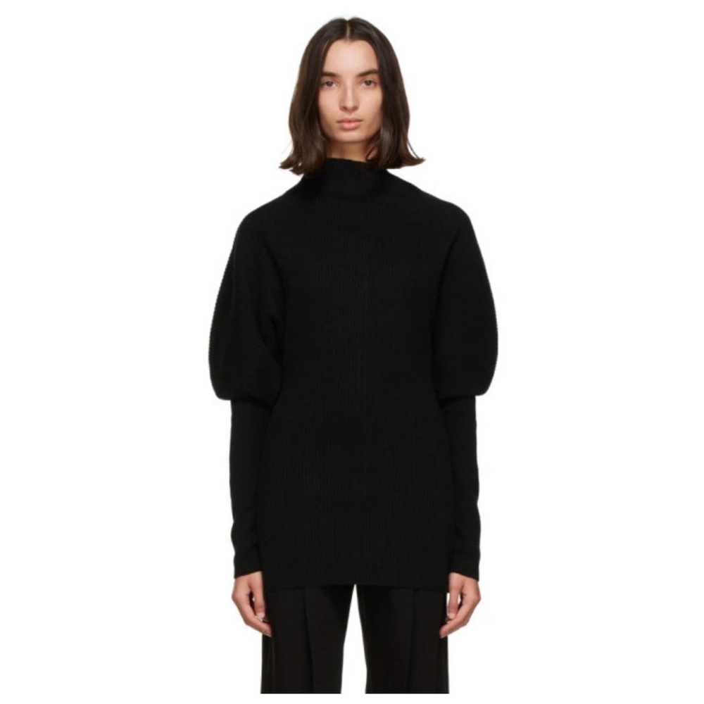 Low Classic Black Wool Cashmere blend Asymmetric Sweater XS/S